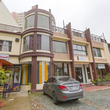 Oyo 759 Royal South Garden Suites Tagaytay City Exterior foto
